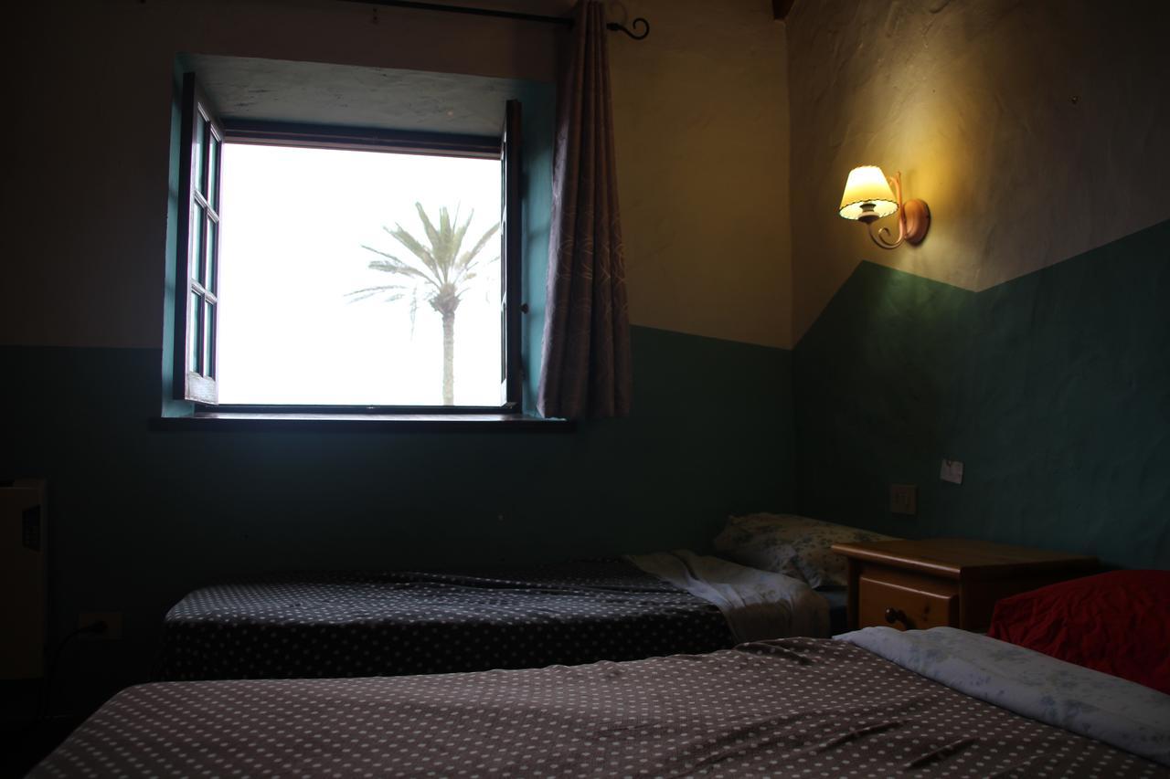 Elena'S Fair House Hostel Tesbabo Εξωτερικό φωτογραφία